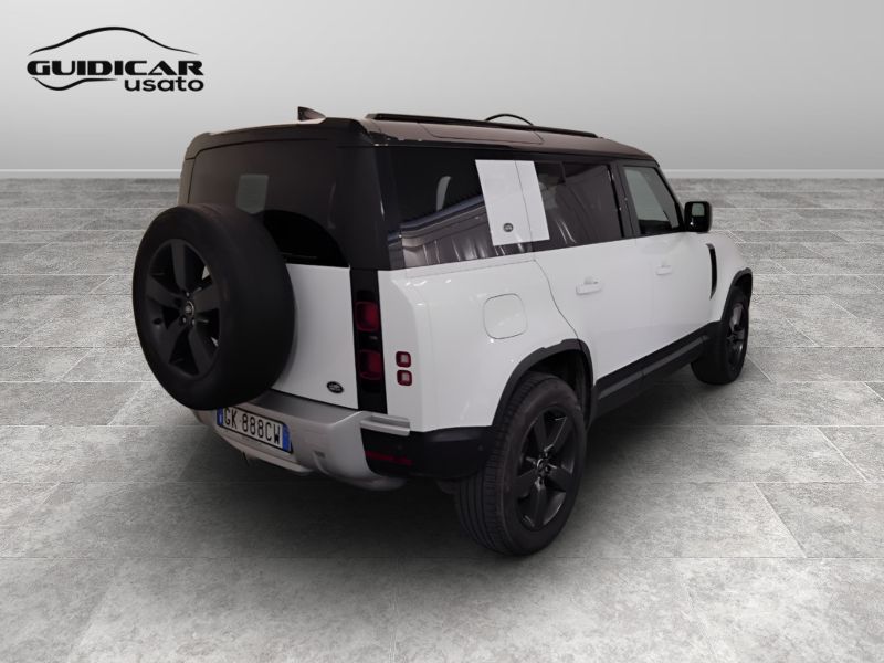 GuidiCar - LAND ROVER Defender 2022 Defender 110 3.0d i6 mhev SE awd 200cv auto Usato